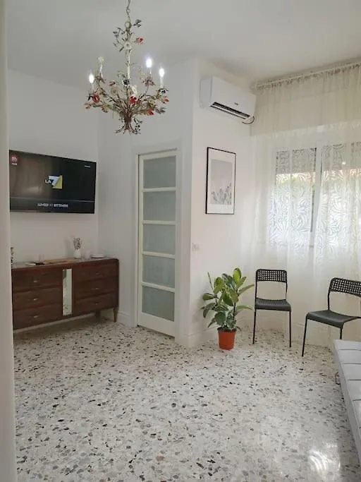 La Casa Di Madhu Apartment Catania